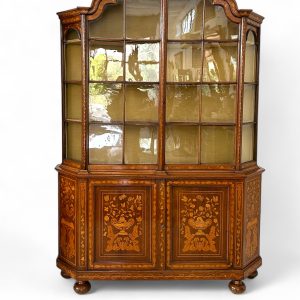 Credenza olandese