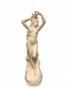 Statua allegorica in marmo "La stella"