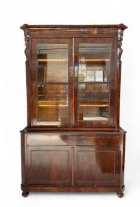 Credenza in mogano